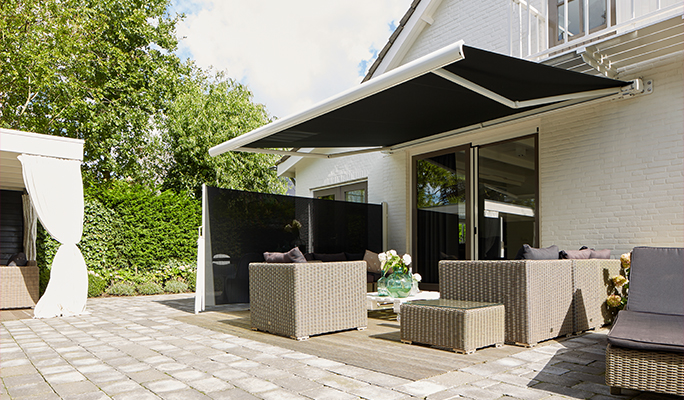 Awning with side blind